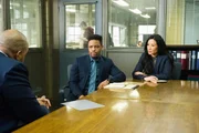 Marcus Bell (Jon Michael Hill, l.); Joan Watson (Lucy Liu, r.)