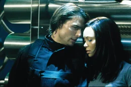 Zu dumm: Agent Ethan Hunt (Tom Cruise) hat sich in Nyah (Thandie Newton) verliebt.