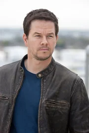 Seine Vergangenheit holt ihn wieder ein: Chris (Mark Wahlberg) ...