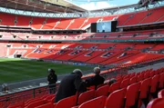Franz Beckenbauer im Wembley-Stadion, London. Erinnerungen an die Fu&szlig;ball-Weltmeisterschaft 1966.