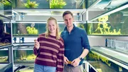 Nina besucht Lucas, der schon seit vielen Jahren Zwerggarnelen z&uuml;chtet. (Lucas M&uuml;ller)