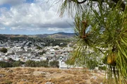 Archangelos an der Ostk&uuml;ste der Insel Rhodos, authentisch und vom Tourismus weitgehend unber&uuml;hrt.