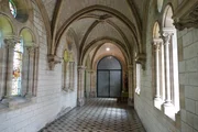 Kreuzgang in der Zisterzienserabtei La Trappe. Kreuzgang in der Zisterzienserabtei La Trappe.