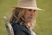Gail Lynden (Catherine O'Hara)