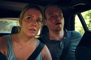 Leos Mutter (Janna Horstmann), Leos Vater (Sebastian Griegel).