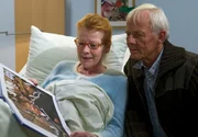 W&auml;hrend ihres Aufenthaltes in der Klinik lernt Heidrun (Renate Schroeter) Otto Stein (Rolf Becker) kennen, der in dieser schwierigen Situation ihr Vertrauter wird.