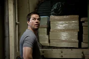 Noch glaubt Chris (Mark Wahlberg), dass der Drogenschmuggel sein gr&ouml;&szlig;tes Problem ist ...