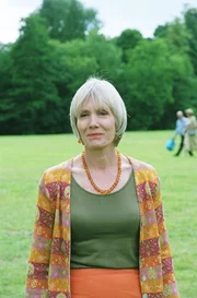 Die Ehefrau, Joyce Barnaby (Jane Wymark) Die Ehefrau, Joyce Barnaby (Jane Wymark)