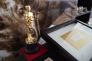 Umschlag f&uuml;r den Oscar, hergestellt in der Papierfabrik in Gmund am Tegernsee.
