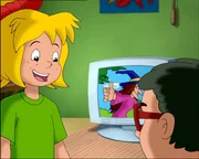 Die Hexe ist wieder im Computer, Bibi (l.) und Florian (r.) sind erleichtert.