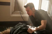 CHICAGO P.D. -- "Chicken, Dynamite, Chainsaw" Episode 204 -- Pictured: Jon Seda as Antonio Dawson.