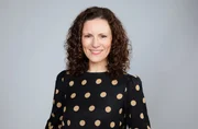 Anne Willmes moderiert die Sendung.