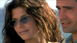 Annie (Sandra Bullock) und Alex (Jason Patric) wollen ihren Urlaub geniessen..