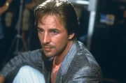 Ein Informant befindet sich in Lebensgefahr. Sonny Crockett &uuml;berlegt, wie er helfen kann ...