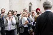 Der Moment, auf den alle so lange gewartet haben: Die falschen Urteile werden endlich aufgehoben.