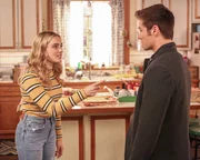 Meg Donnelly (Taylor Otto), Peyton Meyer (Trip Windsor).
