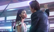 Rachel Zegler (Mar&iacute;a), Ansel Elgort (Tony).