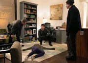 CHICAGO P.D. -- "Disco Bob" Episode 212 -- Pictured: (l-r) Jason Beghe als Hank Voight, Jon Seda als Antonio Dawson, Elias Koteas als Alvin Olinsky.