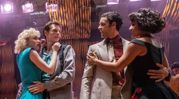 v.li.: Graziella (Paloma Garcia-Lee), Riff (Mike Faist), Bernardo (David Alvarez), Anita (Ariana DeBose).