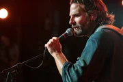 Jack (Bradley Cooper)