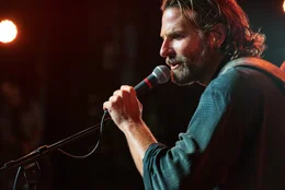 Jack (Bradley Cooper)