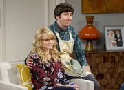 Melissa Rauch (Bernadette Rostenkowski-Wolowitz), Simon Helberg (Howard Wolowitz).