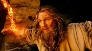 Zeus (Liam Neeson) wird von seinen Widersachern in der Unterwelt gefangen gehalten.