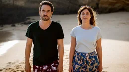 Martin (Oliver Mommsen) und Livia (Ulrike C. Tscharre) verbringen eine intensive Zeit miteinander.