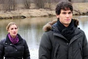 Moritz (Daniel F&uuml;nffrock, r.) und Theresa (Ines Lutz, l.) wird klar, dass zu viel zwischen ihnen steht.