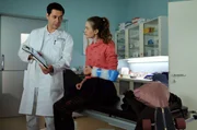 Die 16-j&auml;hrige Frida Semmler (Pauline R&eacute;nevier) hat sich beim Skaten den Arm gebrochen. Sie bekommt einen Gips und Dr. Philipp Brentano (Thomas Koch) verschreibt ihr Schmerzmittel. Doch die lehnt Frida ab, so schlimm seien die Schmerzen nicht. Bevor Frida entlassen werden kann, m&ouml;chte Dr. Brentano ab er noch die Ursache des Sturzes, Frida ist schwindelig geworden, abkl&auml;ren.