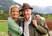 Maren (Uschi Glas) s&ouml;hnt sich mit ihrem dickk&ouml;pfigen Vater Maximilian (Horst Sachtleben) aus.