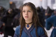 Als die 14-j&auml;hrige Wasserb&auml;ndigerin Katara (Nicola Peltz) zuf&auml;llig den Avatar aus seinem 100-j&auml;hrigen Schlaf erweckt, beginnt f&uuml;r sie eine Zeit voller gef&auml;hrlicher Abenteuer ...