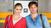 Stefan Vollmer (Hendrik Duryn) und Karin Noske (Jessica Ginkel)