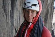 SRF DOK Das Expeditionsteam Grönland Das Expeditionsteam Grönland – In mystischen Fjorden Folge 6 Naomie Bürki an der Kletterwand 2025 SRF DOK Das Expeditionsteam Grönland Das Expeditionsteam Grönland – In mystischen Fjorden Folge 6 Naomie Bürki an der Kletterwand 2025