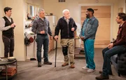 (v.l.n.r.) Lowell (Matt Cook); Adam Burns (Matt LeBlanc); Joe (Stacy Keach); Funchy (Ron Funches); Don Burns (Kevin Nealon)