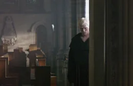 Silas (Paul Bettany) ist im Auftrag der r&ouml;misch-katholischen Kirchenorganisation "Opus Dei" unterwegs. Seine neu gewonnenen Erkenntnisse versucht er, unter allen Umst&auml;nden geheim zu halten ...