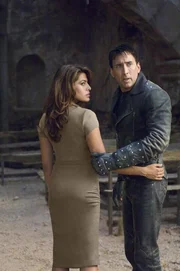 Vor Jahren hat Johnny (Nicolas Cage, r.) seine Seele an den Teufel verkauft und sich deshalb von seiner gro&szlig;en Liebe (Eva Mendes, l.) getrennt. Da bringt das Schicksal die beiden wieder zusammen. Nun sucht Johnny nach einem Weg, seine Seele zur&uuml;ckzugewinnen ...