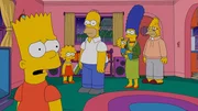 Aufgrund eines Brandes im Altersheim muss Grampa bei den Simpsons zu Hause einziehen. W&auml;hrend Marge (2.v.r.), Maggie (3.v.r.), Lisa (2.v.l.) und Bart (l.) Grampa (r.) beim Packen helfen, passt Homer (3.v.l.) zu Hause alleine auf Hund Knecht Ruprecht auf und sperrt ihn versehentlich im Schrank ein. Ein Fehler mit Folgen ...