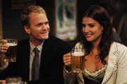 Ted schmei&szlig;t eine Party, um Robin (Cobie Smulders, r.) n&auml;her zu kommen. Barney (Neil Patrick Harris, l.) l&auml;sst sich dieses Fest nat&uuml;rlich nicht entgehen ...