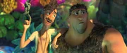 Phil Betterman (l.) und Grug Crood   +++ Die Verwendung des sendungsbezogenen Materials ist nur mit dem Hinweis und Verlinkung auf RTL+ gestattet. +++; Phil Betterman (l.) und Grug Crood   +++ Die Verwendung des sendungsbezogenen Materials ist nur mit dem Hinweis und Verlinkung auf RTL+ gestattet. +++