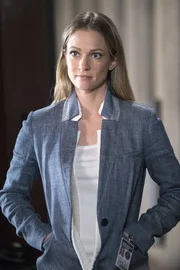 Reid besucht, zusammen mit JJ (AJ Cook), Cat im Gef&auml;ngnis um herauszufinden, wo Lindsay seine Mutter gefangen h&auml;lt. Doch die Psychopathin r&uuml;ckt nicht so einfach mit der Sprache heraus: Sie will ein Spiel mit Reid spielen ...