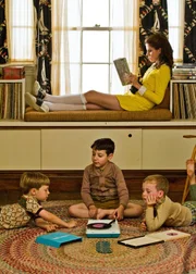 Kara Hayward, Non identifi&eacute;s