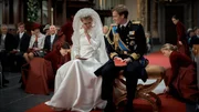 M&aacute;xima (Delfina Chaves) und Willem-Alexander (Martijn Lakemeier)