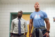 L-R: Calvin (Kevin Hart), Bob (Dwayne Johnson)