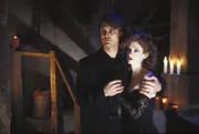 Jonathan (Peter Liapis,l.) und Rebecca (Lisa Pelikan). . Ghoulies