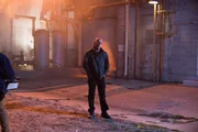 Leonard Turner (Bruce Willis)