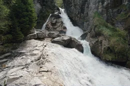 Auf der Suche nach Inspiration: Dem Wasserfall von Bad Gastein lauschte einst Regisseur Billy Wilder.