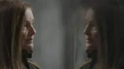 In einem Land, in dem Spionage mit dem Tod bestraft wird, wird Kari Amelung, eine junge CIA-Beamtin und das reale Vorbild f&uuml;r Carrie Matheson aus der Serie &bdquo;Homeland&ldquo;, mit vorgehaltener Waffe entf&uuml;hrt und in Isolationshaft gehalten, wodurch aus einem routinem&auml;&szlig;igen Informationsaustausch mit einer Quelle eine potenziell katastrophale 24-Stunden-Krise wird. (Quelle: Big Media)