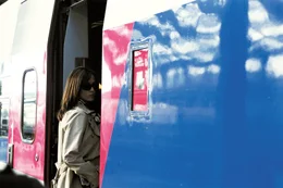 Anthony Zimmers Freundin Chiara Manzoni (Sophie Marceau) reist nach Nizza.