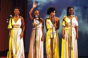 Gruppe Boney M.  (1976) L-R: Marcia Barrett, Maizie Williams, Bobby Farrell, Liz Mitchell